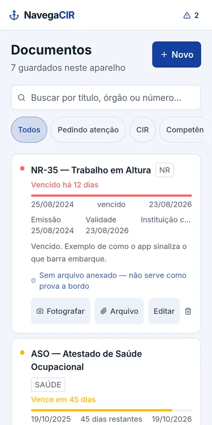 Tela de documentos do NavegaCIR com semáforo de validade